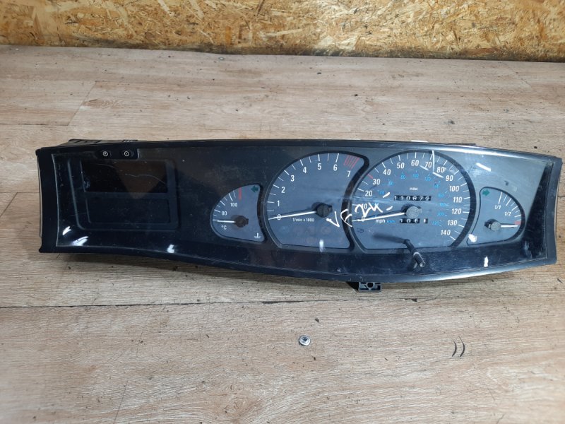 Панель приборов Opel Omega B 2002 седан Z22XE