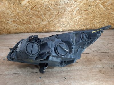 Фара Opel Insignia 2009 A18XER хетчбэк 5дв., Перед., Прав.