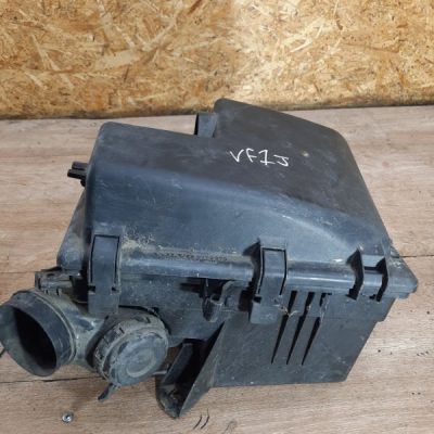 Корпус воздушного фильтра Volvo V70 2003 B5244S - изображение 5