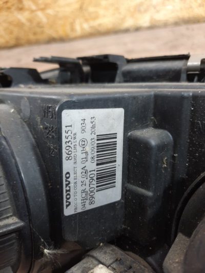 Фара Volvo V70 2003 B5244S, Перед., Лев.