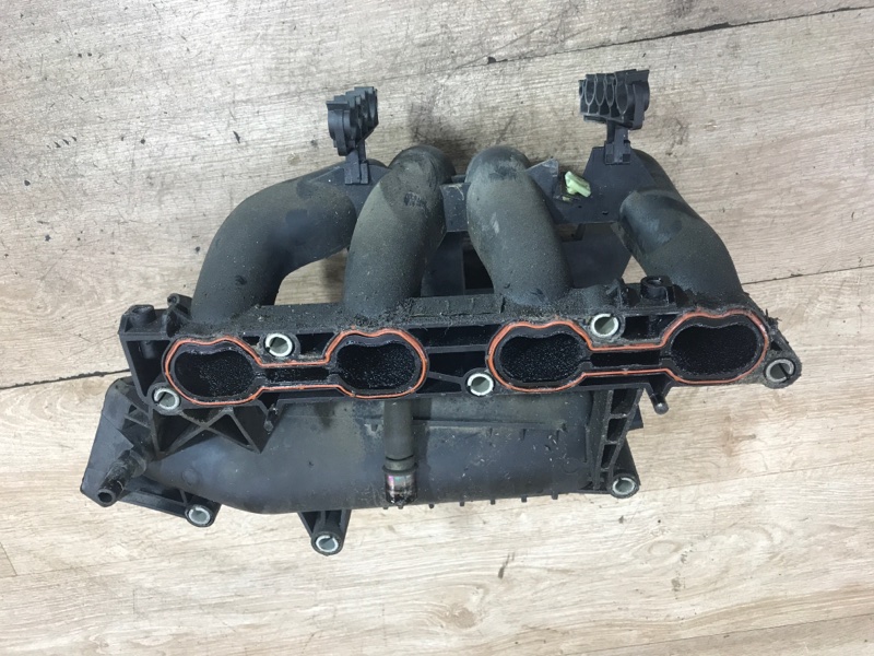 Коллектор впускной Ford Focus 1 2004 EYDB
