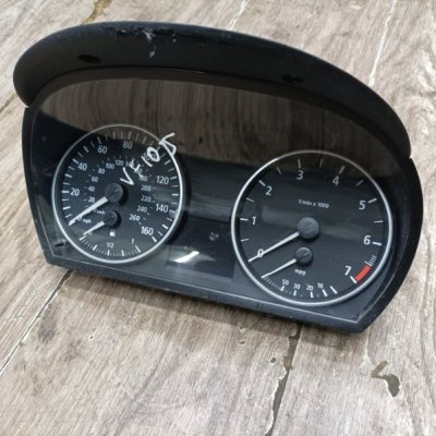Щиток приборов BMW 3 series E90 2006 универсал N46B20B - изображение 6