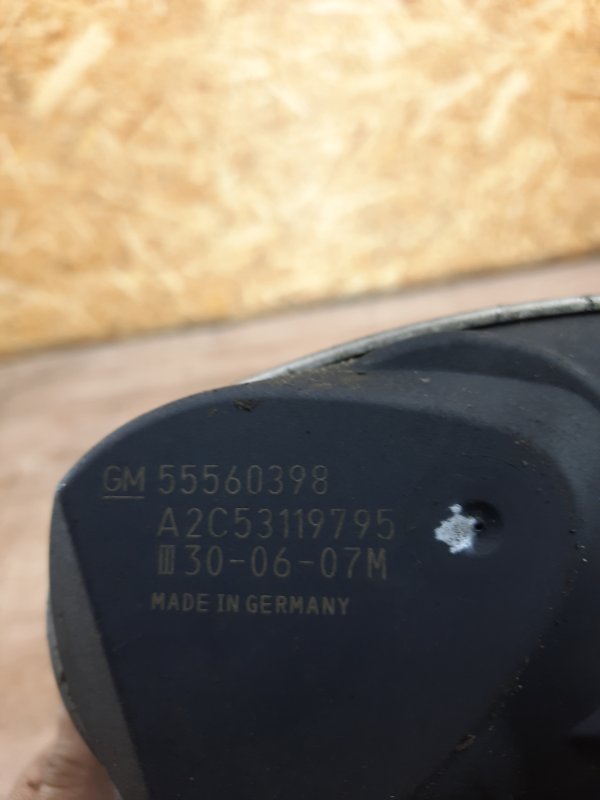 Дроссельная заслонка Opel Astra H 2008 Z16XER хетчбэк 5-ти дв. - изображение 4