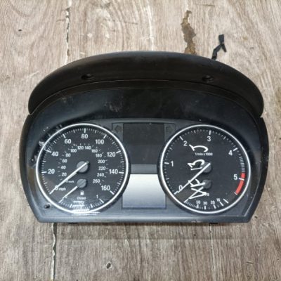 Щиток приборов BMW 3-series (E90) 2008 N47D20O0 универсал
