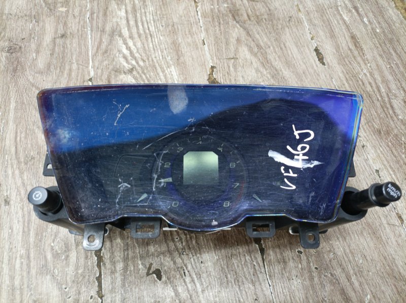Щиток приборов Honda Civic 2006 Хетчбэк 5-ти дв. R18A2