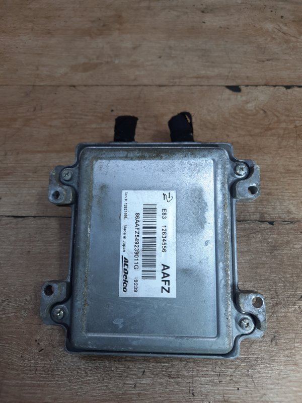 Блок управления двигателем Opel Astra J 2010 A16XER хетчбэк 3-х дв. - изображение 4