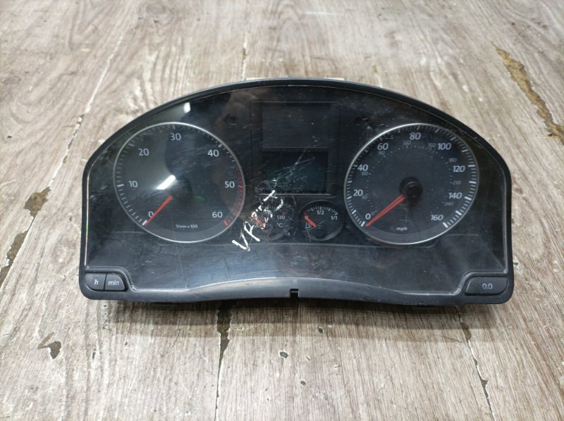 Щиток приборов Volkswagen Golf 5 2006 хетчбэк 5-ти дв. BXE