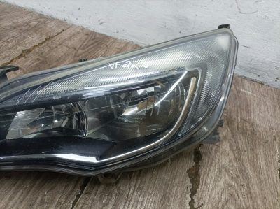 Фара Opel Astra J 2015 A20DTH 2.0 универсал, Перед., Лев.