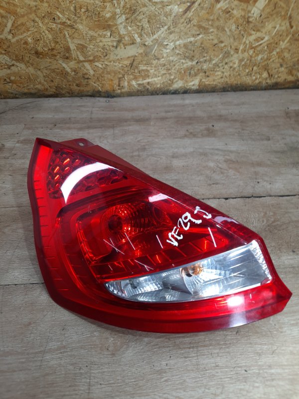 Фонарь Ford Fiesta 2009 SNJA хетчбэк 3дв., Задн., Лев. - изображение 1