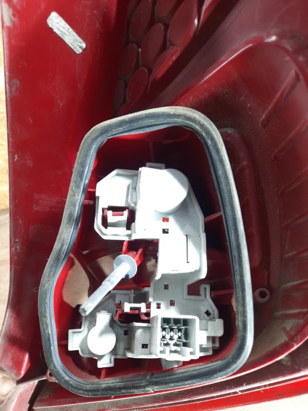 Фонарь Ford Fiesta 2009 SNJA хетчбэк 3дв., Задн., Лев. - изображение 11