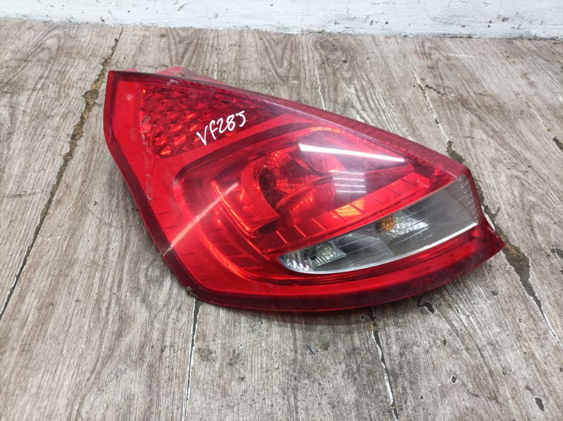Фонарь Ford Fiesta 2009 SNJA хетчбэк 5дв., Задн., Лев. - изображение 1