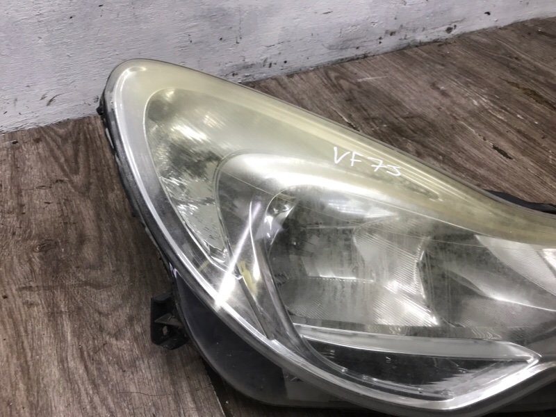 Фара Opel Corsa D 2011 хетчбэк 5дв. A13DTC 1.3 Перед. Прав.