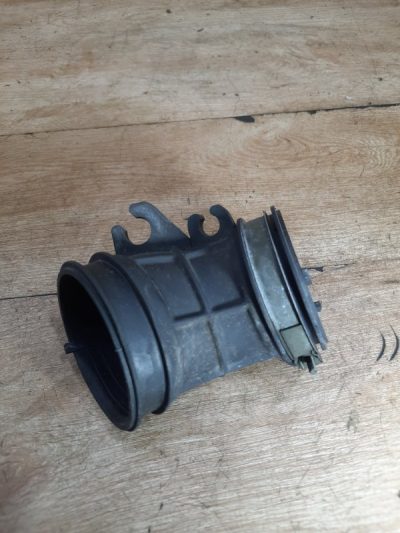 Воздуховод Honda Civic 2006 R18A2 хетчбэк 5дв.