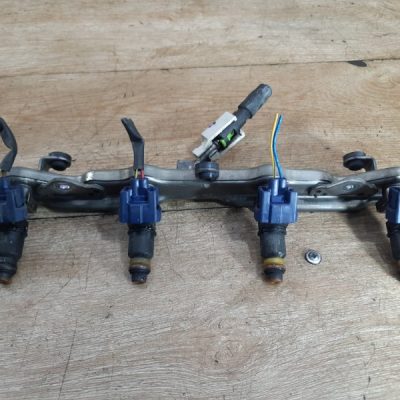Топливная рампа Honda Civic 2006 R18A2 хетчбэк 5дв.