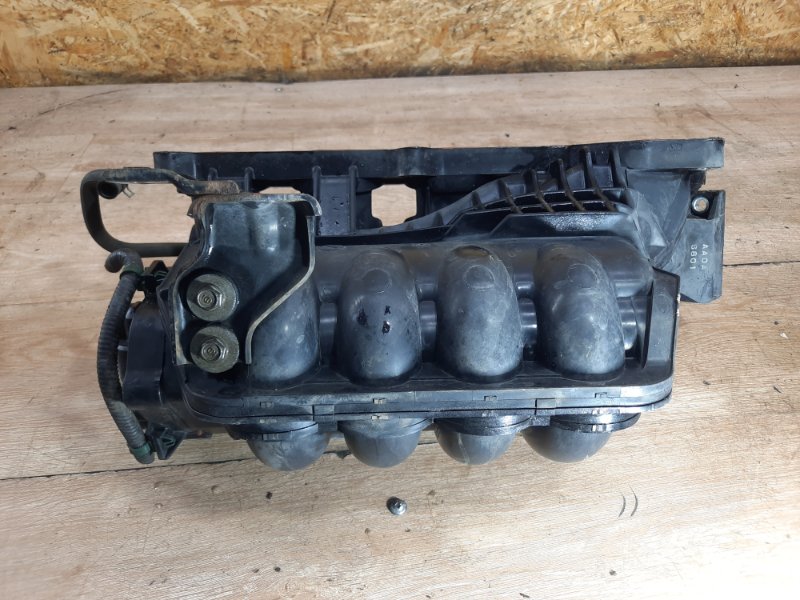 Коллектор впускной Honda Civic 2006 R18A2 хетчбэк 5дв. — изображение 6