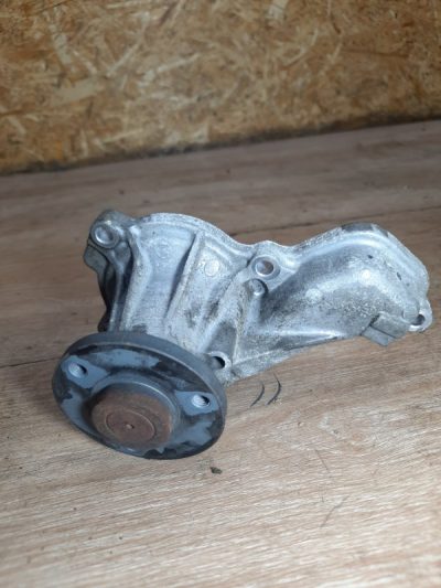 Помпа Honda Civic 2006 R18A2 хетчбэк 5дв.