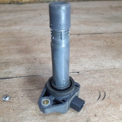 Катушка зажигания Honda Civic 2007 R18A2 хетчбэк 5дв.