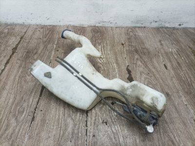 Бачок омывателя Ford Fiesta 2009 SNJA хетчбэк 5дв.