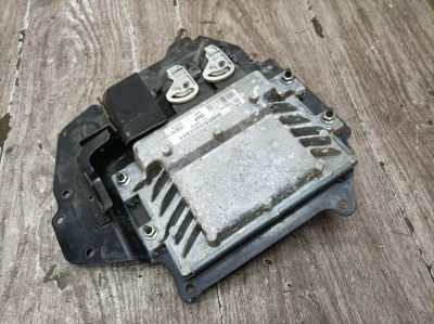 Блок управления двигателем Ford Fiesta 2009 SNJA хетчбэк 5дв.