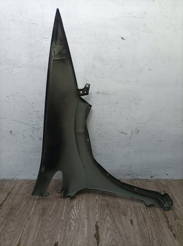 Крыло Honda Civic 2006 хетчбэк 5дв. R18A2 Перед. Лев.