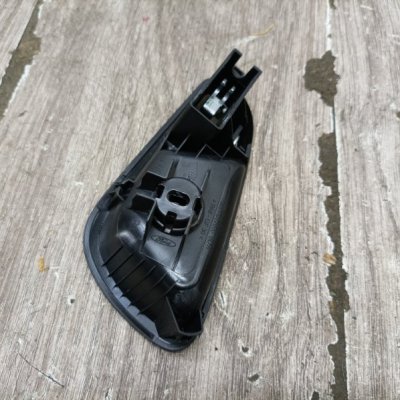 Ручка двери внутренняя Ford Focus 3 2012 хетчбэк 5дв. T1DB Задн. Прав. - изображение 4