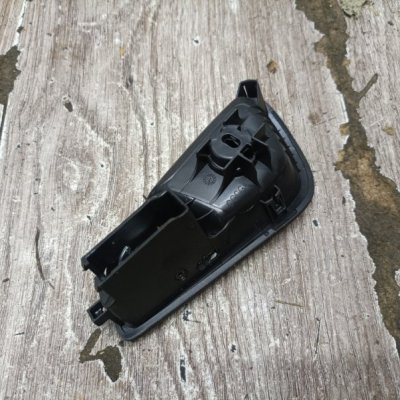 Ручка двери внутренняя Ford Focus 3 2012 хетчбэк 5дв. T1DB Перед. Прав. - изображение 4