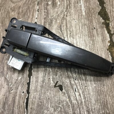 Ручка двери внешняя Opel Corsa D 2011 хетчбэк 5дв. A13DTC 1.3 Задн. Лев. - изображение 2
