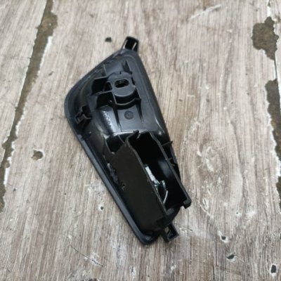 Ручка двери внутренняя Ford Focus 3 2012 хетчбэк 5дв. T1DB Перед. Лев. - изображение 3