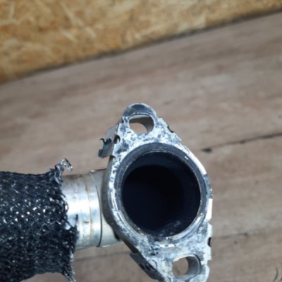 Трубка клапана EGR (ЕГР) Ford Focus 3 2012 хетчбэк 5дв. T1DB - изображение 3