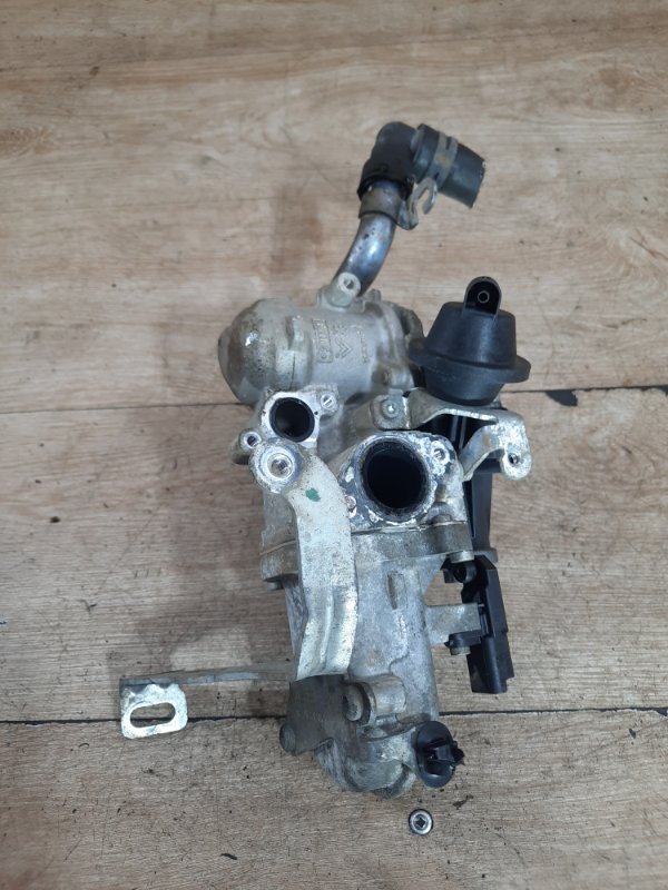 Клапан EGR (ЕГР) Ford Focus 3 2012 хетчбэк 5дв. T1DB