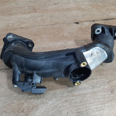 Патрубок интеркулера Ford Focus 3 2012 хетчбэк 5дв. T1DB - изображение 1