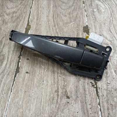 Ручка двери внешняя Opel Corsa D 2011 хетчбэк 5дв. A13DTC 1.3 Перед. Лев. - изображение 1