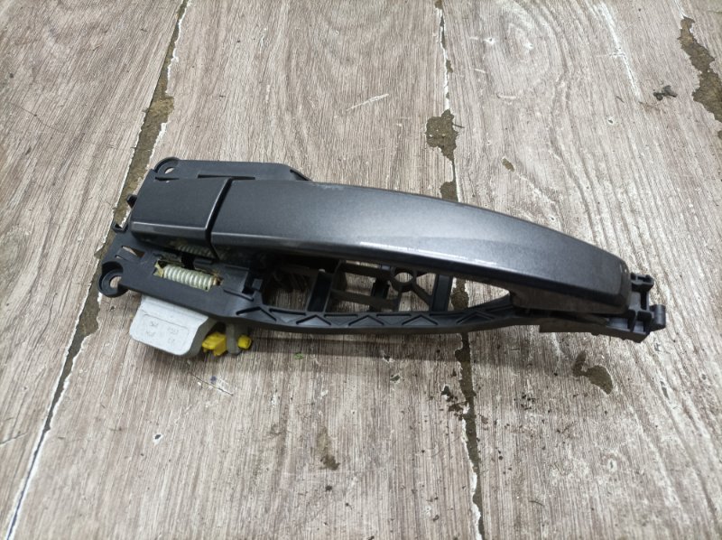 Ручка двери внешняя Opel Corsa D 2011 хетчбэк 5дв. A13DTC 1.3 Перед. Лев.