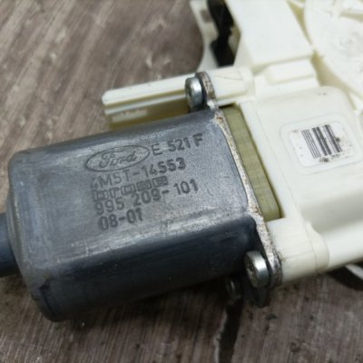 Стеклоподъемник Ford Focus 2 2008 хетчбэк 5дв. SHDA Перед. Прав. - изображение 2