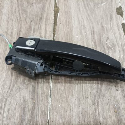 Ручка двери внешняя Opel Astra J 2015 A20DTH 2.0 универсал, Перед., Прав.