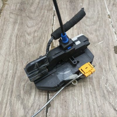 Замок двери Opel Astra J 2015 A20DTH 2.0 универсал, Перед., Прав. - изображение 3