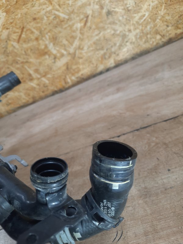 Трубка охлаждения Audi A4 2004 BGB седан — изображение 8