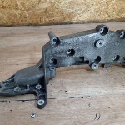 Кронштейн кондиционера Volvo V40 2001 B4184S2 универсал