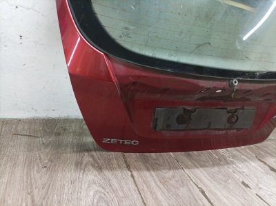 Дверь багажника Ford Fiesta 2009 SNJA хетчбэк 3дв.
