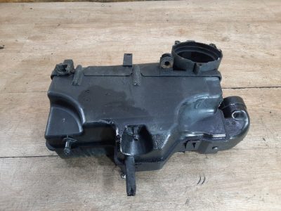 Корпус воздушного фильтра Peugeot 206 CC 2006 9HZ(DV6TED4) кабриолет