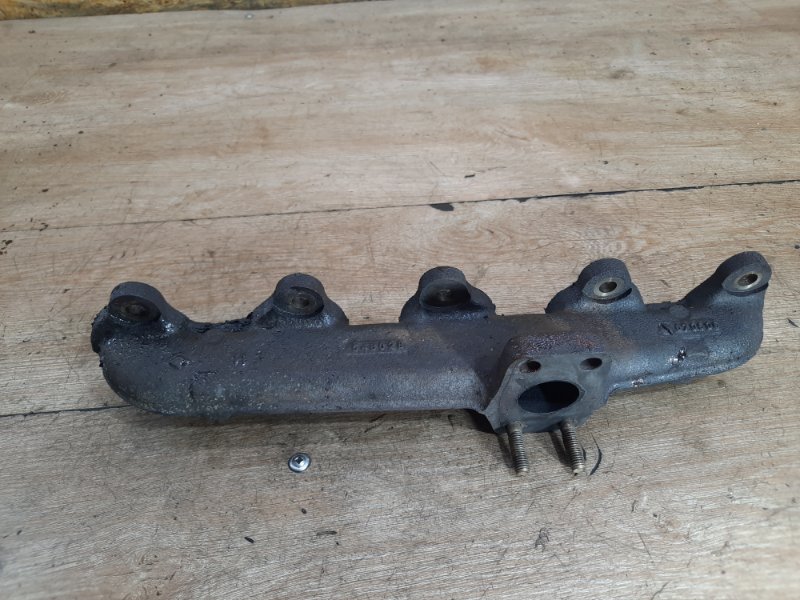 Коллектор выпускной Peugeot 206 CC 2006 9HZ(DV6TED4) кабриолет — изображение 5