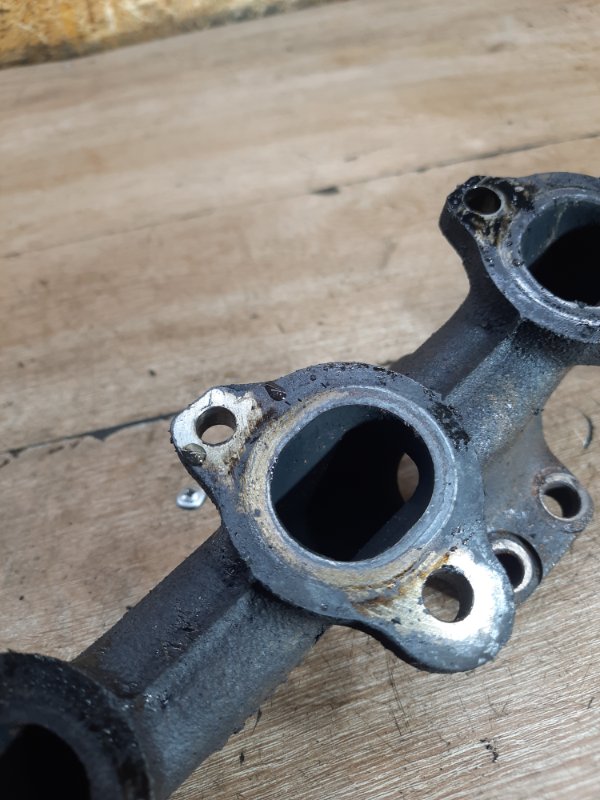 Коллектор выпускной Peugeot 206 CC 2006 9HZ(DV6TED4) кабриолет — изображение 9