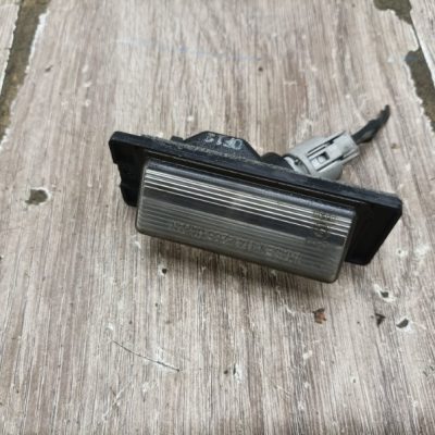 Фонарь подсветки номера Mitsubishi Galant 2000 седан 4дв.
