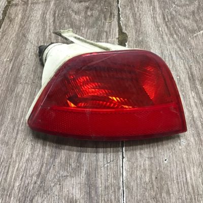 Фонарь противотуманный Ford Focus 1 2005 FYDA хетчбэк 5дв., Задн., Прав.