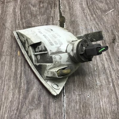 Фонарь противотуманный Ford Focus 1 2005 хетчбэк 5дв. FYDA Задн. Прав. - изображение 4