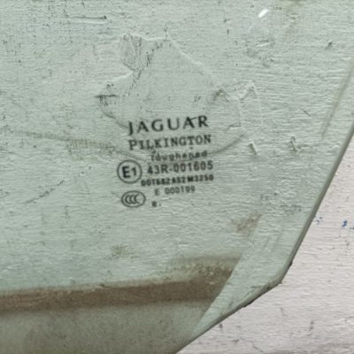 Стекло Jaguar XF 2009 306DT седан 4дв., Перед., Лев. - изображение 2