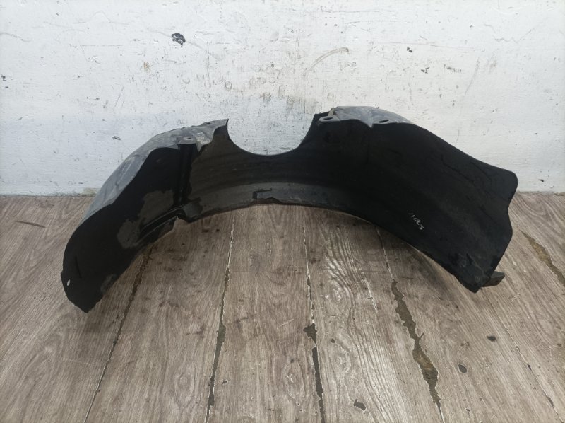 Подкрылок Ford Focus 1 2005 хетчбэк 5дв. FYDA Перед. Прав.