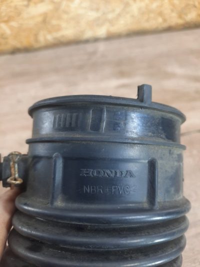 Воздуховод Honda CR-V 2005 K20A4 джип внедорожник