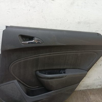 Обшивка двери Opel Astra J 2014 хетчбэк 5дв. A14XER 1.4 Задн. Прав. - изображение 7