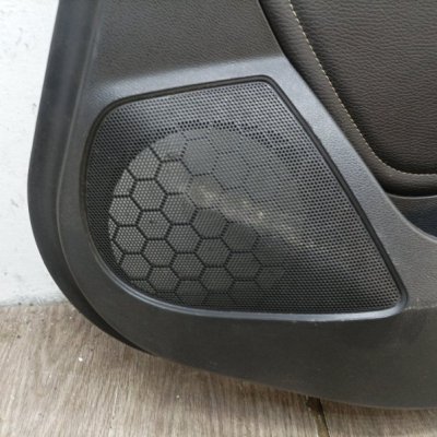 Обшивка двери Opel Astra J 2011 хетчбэк 5дв. A14XER 1.4 Задн. Прав. - изображение 8